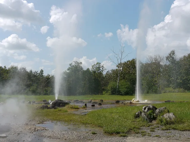 San Kamphaeng Hot Springs